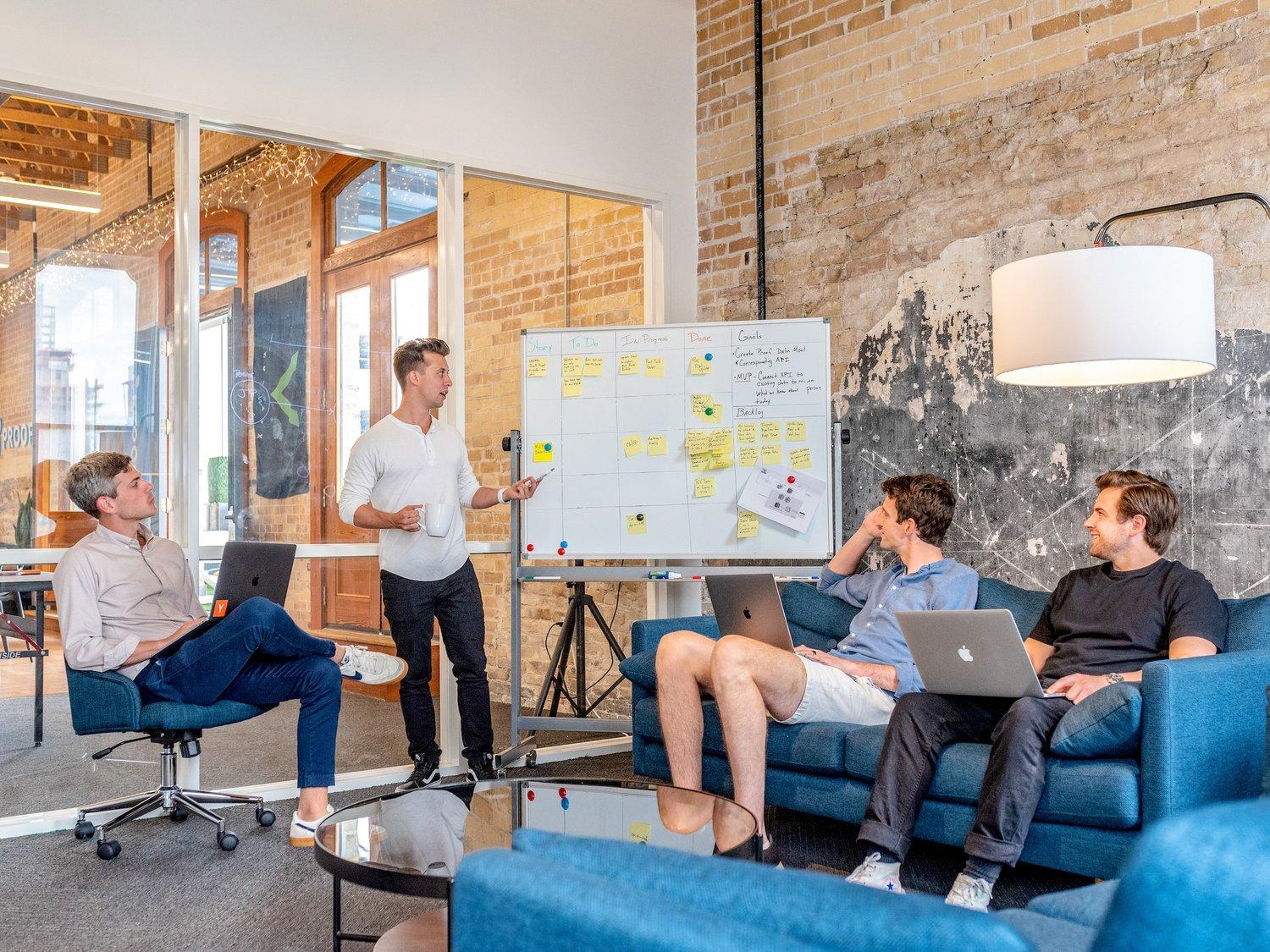 Harnessing⁤ Emotional Intelligence to Enhance Workplace Interactions