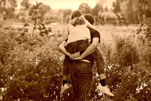 Building Effective Communication Between Parents and Children